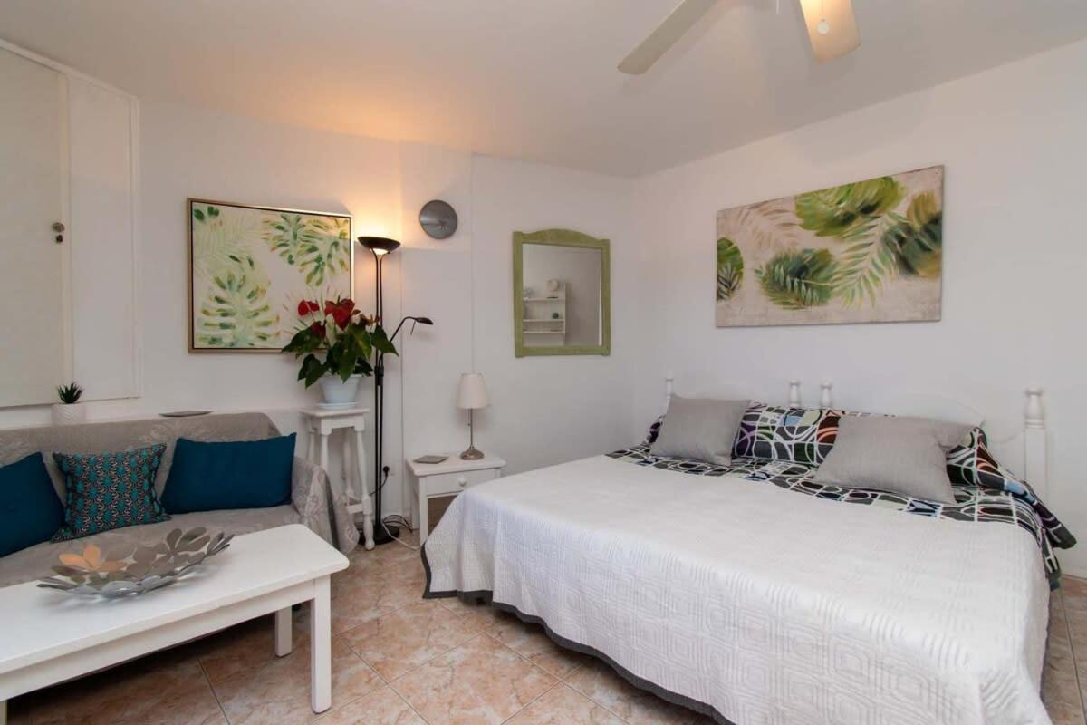 Parque Santiago II 269 - Studio With Sea And Pool Views Playa de las Americas  Luaran gambar